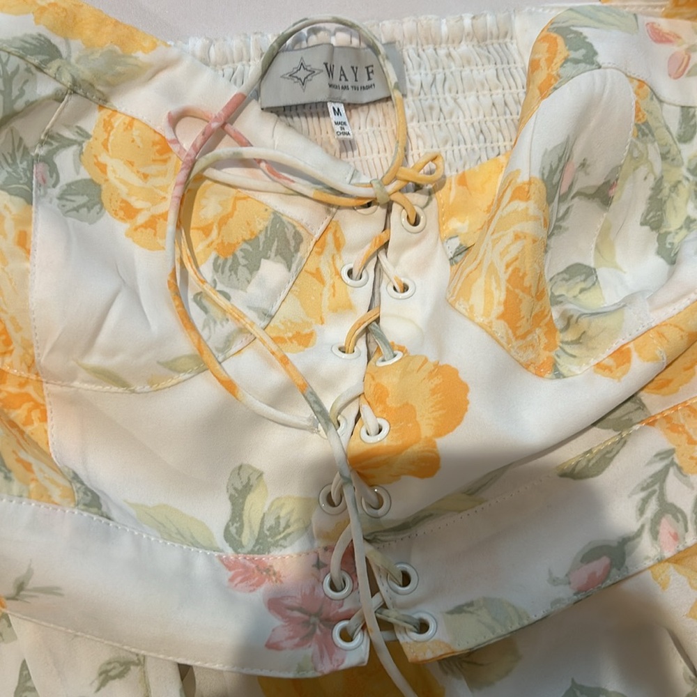 WAYF yellow floral two piece set - Picture 2 of 5